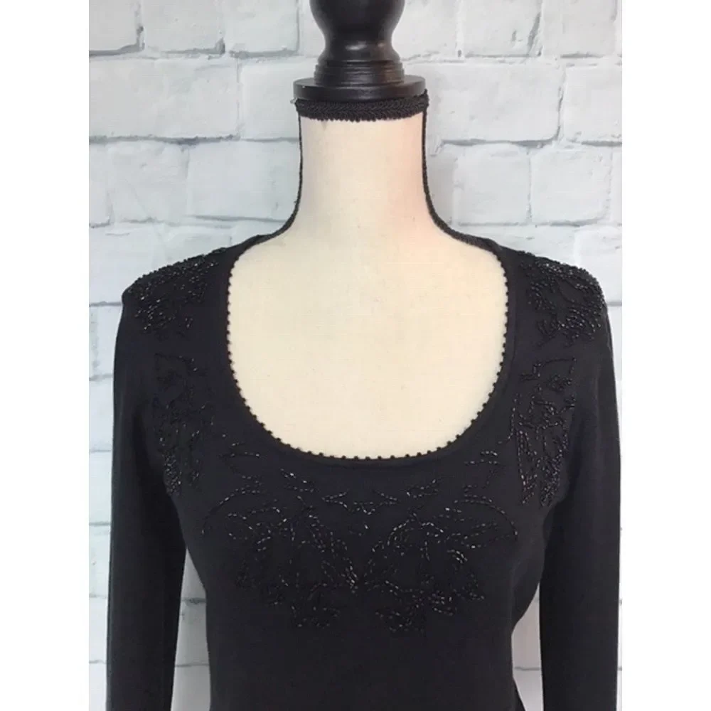 Jones New York Sz M black sweater w/ beaded